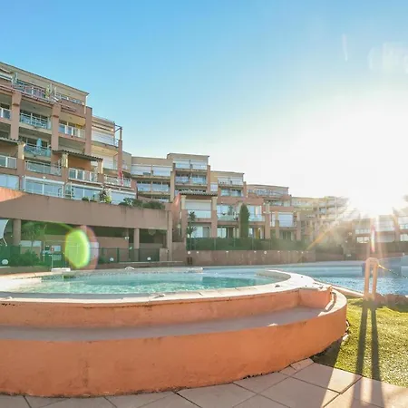 2 Bedroom Awesome In