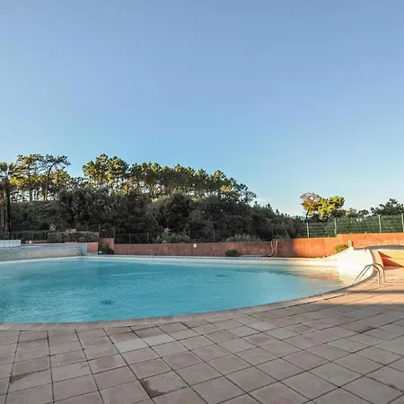 Apartment 2 Bedroom Awesome In Theoule-sur-Mer